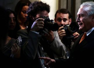 Governo Temer duplica verbas para os grandes jornais