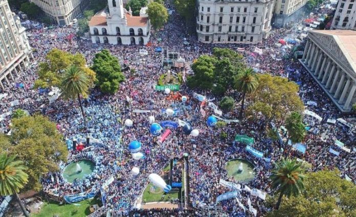 paro-6-de-abril-770x470