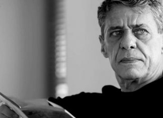 Foi-se o tempo de a banda passar, chegou um tempo de caravanas