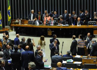 Diga não a essa reforma política antidemocrática