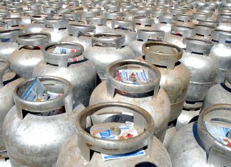 Governo aumenta mais uma vez o preço do gás de cozinha