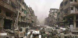 Tropas pró-Bashar saqueiam campo de refugiados na Síria