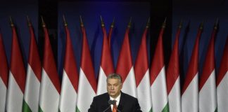 Depois dos EUA, Hungria aprova leis contra imigrantes