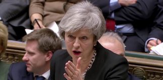 Theresa May deve ir embora já!