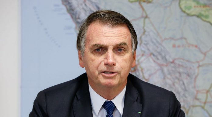 Escárnio: Bolsonaro diz que “o Exército não matou ninguém”