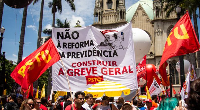 greve_geral_ato