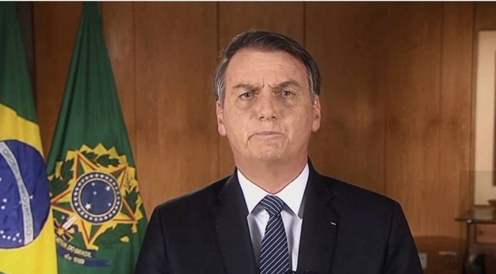 Dia do trabalhador: Bolsonaro ignora desemprego recorde e vai à TV defender mais “garantias de livre mercado”