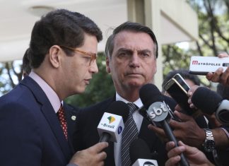 Por que a Amazônia está em chamas?