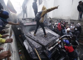 Editorial | Derrotar Bolsonaro e seu projeto: Equador mostra o caminho