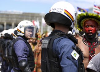 Bolsonaro quer usar Exército contra camponeses e indígenas