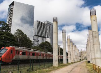 Caos no monotrilho em SP: Bilhões para as grandes empresas, insegurança e sufoco para a povo e os metroviários