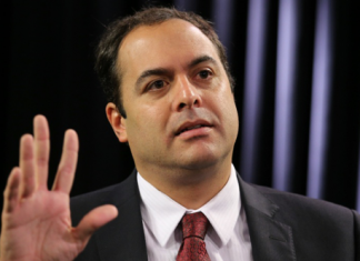 PE: Governo Paulo Câmara coloca profissionais da saúde e população em risco