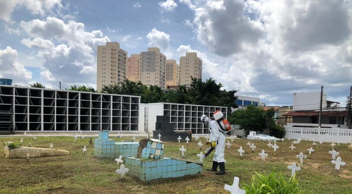 Fora já Bolsonaro e Mourão: Em defesa da vida, do emprego, da renda e do salário, para que todos tenham o direito de ficar em casa