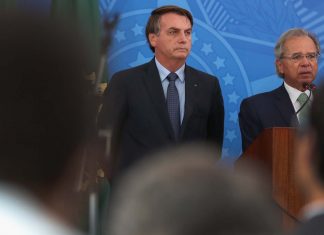 MP 936: Bolsonaro rebaixa salário e não garante estabilidade