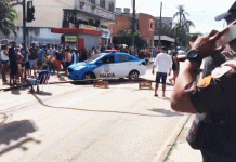 Empregados da Caixa e o povo pobre sofrem juntos na luta pelo pagamento do auxílio emergencial