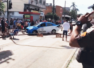 Empregados da Caixa e o povo pobre sofrem juntos na luta pelo pagamento do auxílio emergencial
