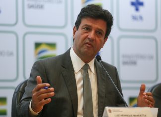 Bolsonaro é um genocida, mas Mandetta também é inimigo da saúde pública