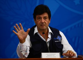 Demissão de Mandetta é reafirmação da política genocida de Bolsonaro