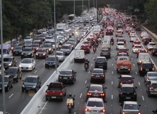 SP: Rodízio não resolve! É preciso parar tudo para salvar vidas, garantir estabilidade no emprego e renda!