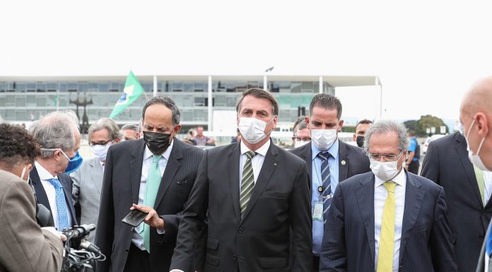 “Comitiva da Morte” com Bolsonaro e empresários é repugnante. Fora Bolsonaro e Mourão, já!!