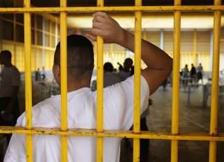 Fundação CASA: covid-19 se espalha entre adolescentes e trabalhadores