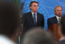 Congresso Nacional abre a porteira para Bolsonaro passar a boiada por cima dos nossos direitos!