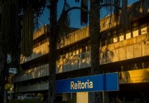 Bolsonaro edita MP que dá poder ao ministro da Educação escolher reitores nas universidades durante a pandemia