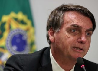 Brasil bate recorde diária de mortes. “É o destino” diz Bolsonaro
