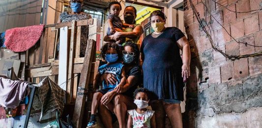 Editorial: Combater a desigualdade