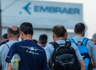 STF retoma julgamento sobre exigência de negociação prévia à demissão em massa. Resultado terá repercussão geral