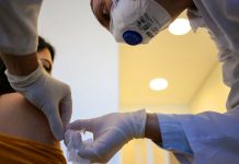 Em defesa da vacina e da vacinação obrigatória contra a COVID-19