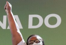 Com aprovação da Anvisa, não tem mais desculpas! Vacina para todos já! Fora Bolsonaro e Mourão