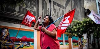 Carabineiros e Justiça ameaçam María Rivera