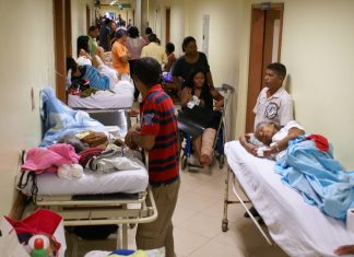 Governo e Congresso retomam ameaça de acabar com piso da Saúde e da Educação em troca de auxílio desidratado