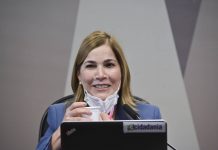 Na CPI, “capitã cloroquina” defende imunidade de rebanho e expõe política genocida a qual serve