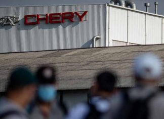 Caoa Chery para produção e demite funcionários em Jacareí. Sindicato chama luta em defesa dos empregos!