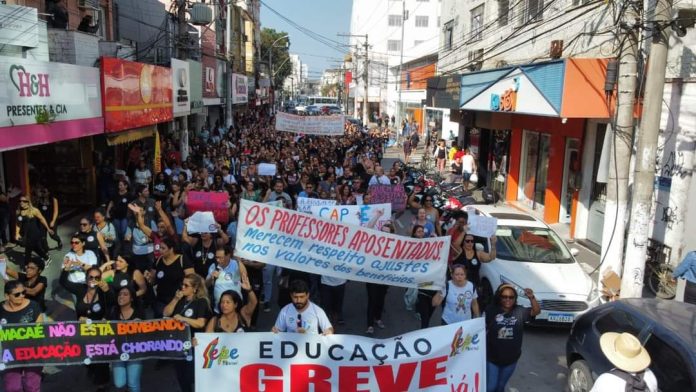 greve macaé 2